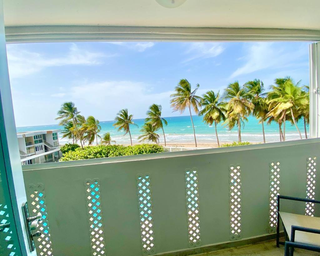 Kasa Brisa Marina Ocean View Balcony Beachfront San Juan Dış mekan fotoğraf