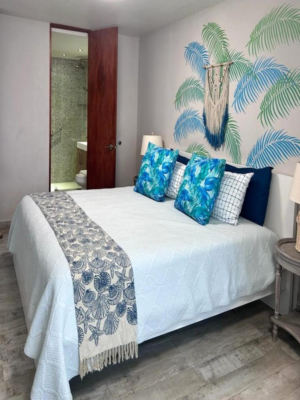 Kasa Brisa Marina Ocean View Balcony Beachfront San Juan Dış mekan fotoğraf